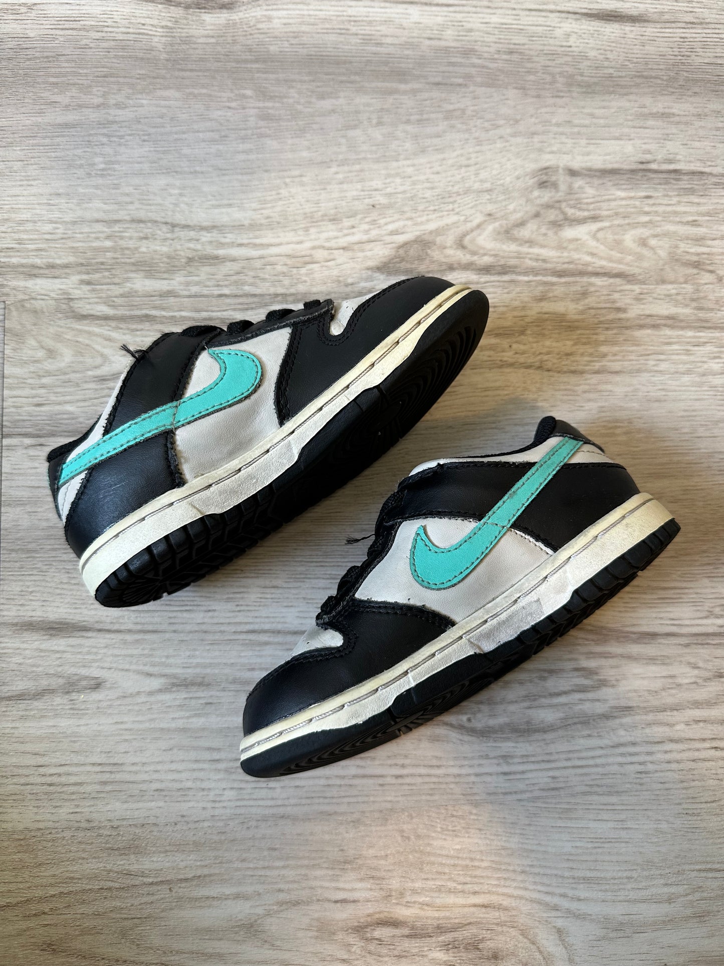 Nike Dunk Low Tiffany