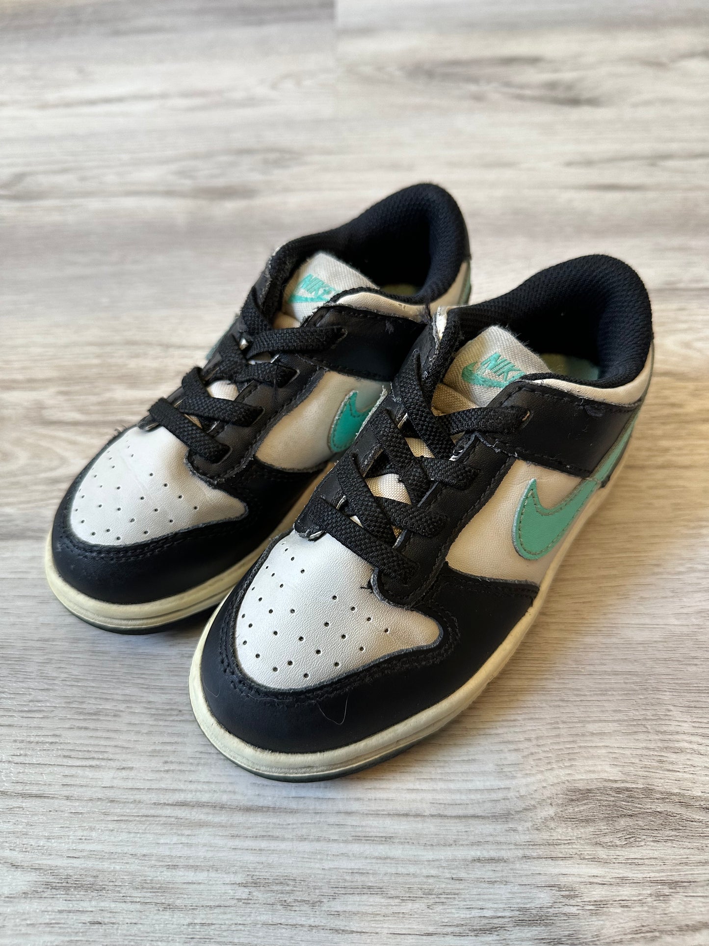 Nike Dunk Low Tiffany