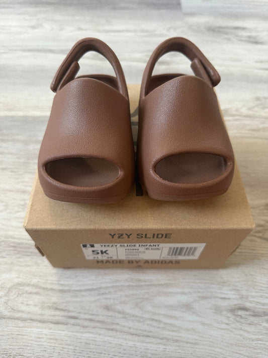 Yeezy Slide Flax